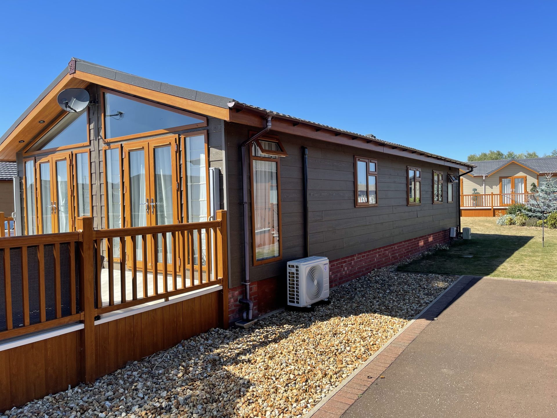 Lodges & Mobile Offices